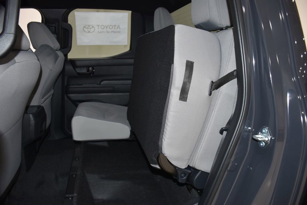 2026 Toyota Tacoma SR5 - Photo 28