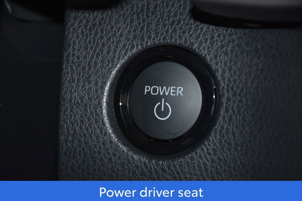 2026 Toyota Camry XLE - Photo 12
