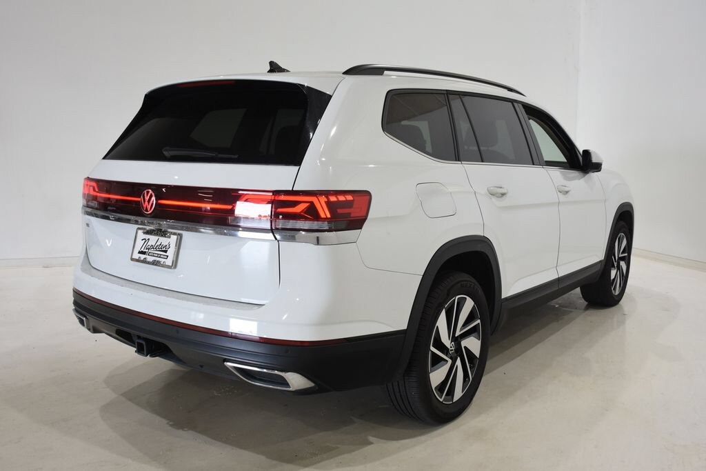 Used 2025 Volkswagen Atlas 2.0T SE w/Technology Sport Utility