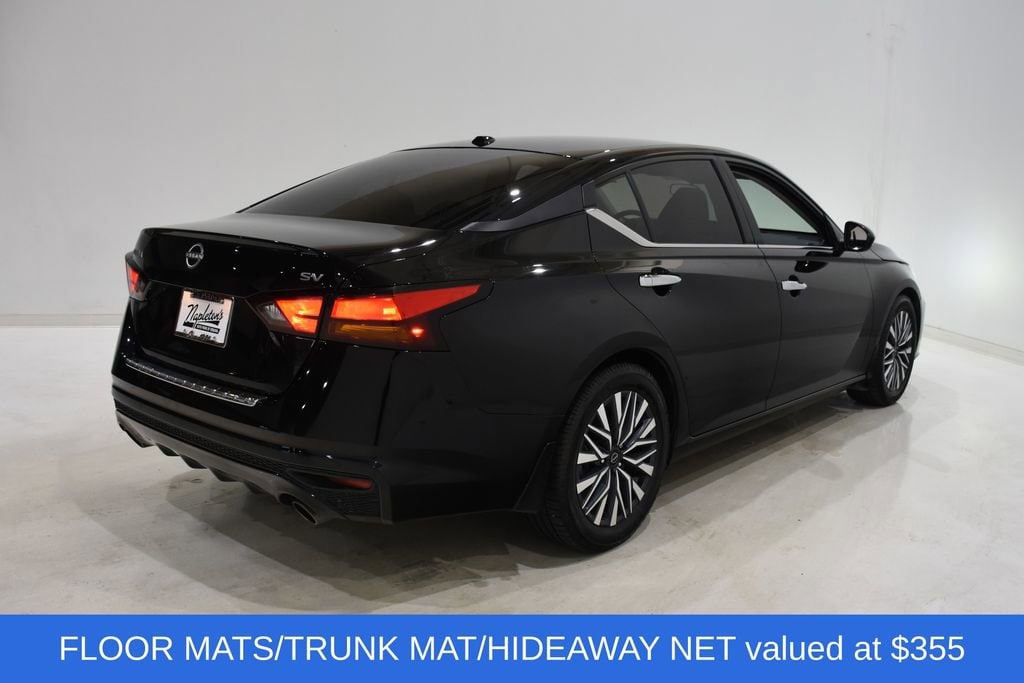 Used 2023 Nissan Altima 2.5 SV Sedan