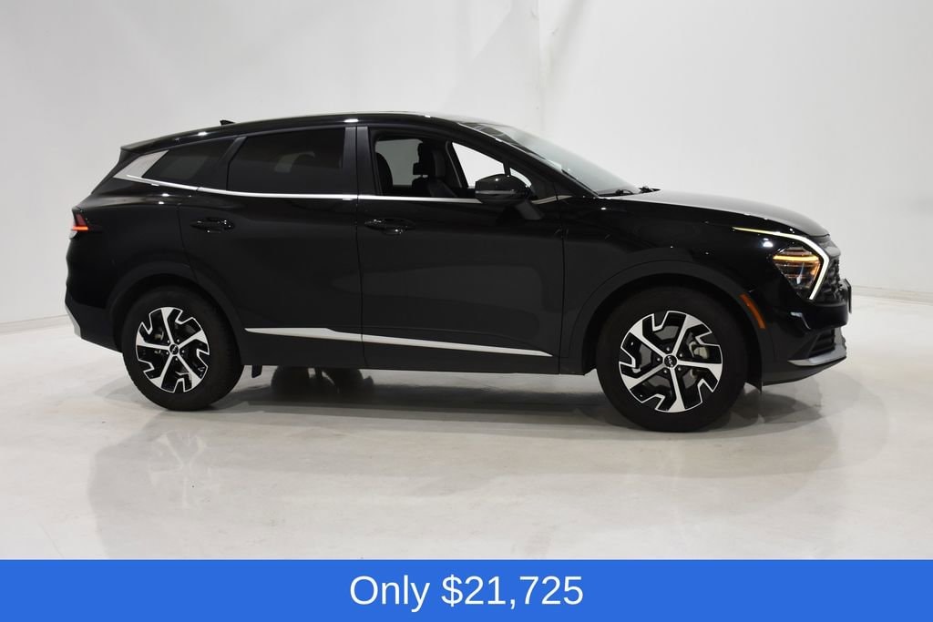 Used 2024 Kia Sportage EX Sport Utility
