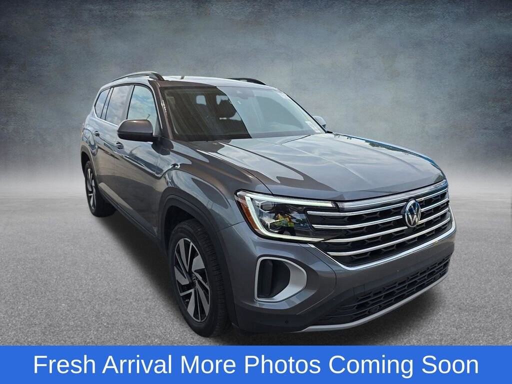 Used 2025 Volkswagen Atlas 2.0T SE w/Technology Sport Utility