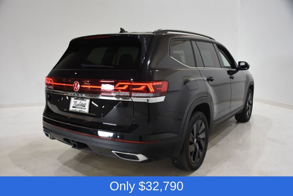 Used 2025 Volkswagen Atlas 2.0T SE w/Technology Sport Utility