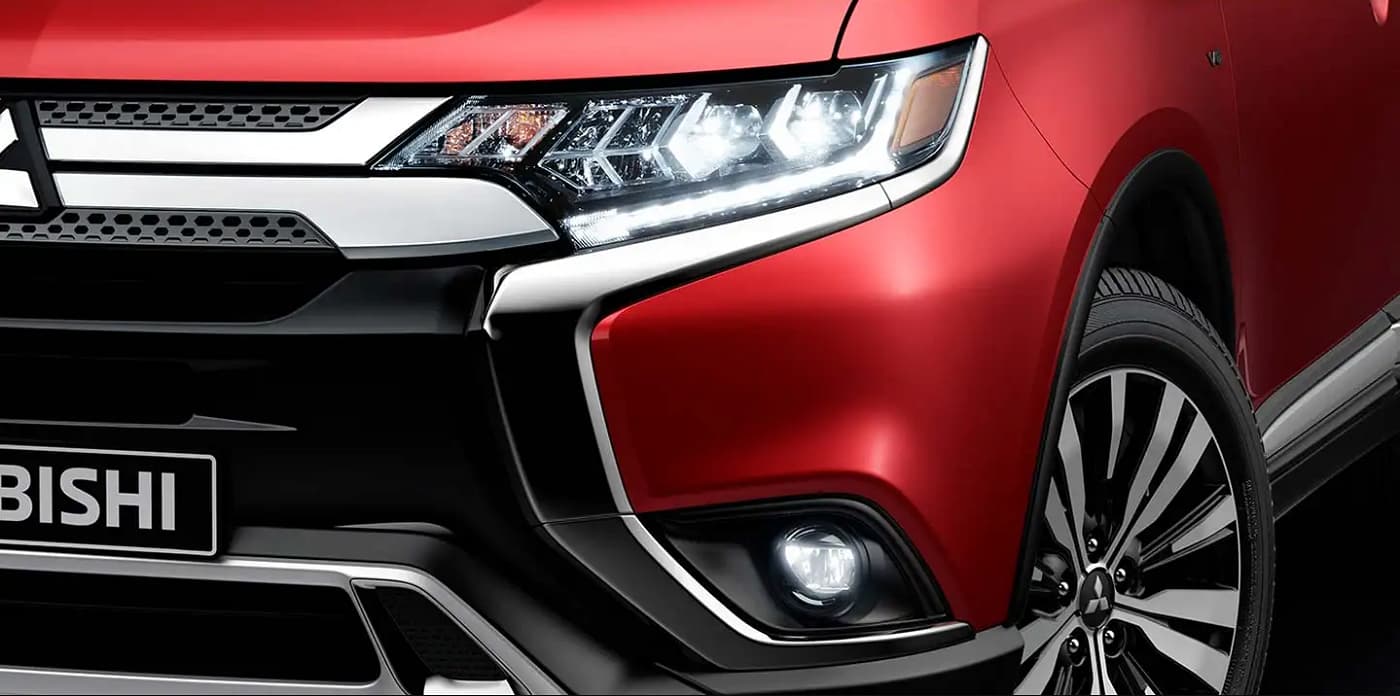 Mitsubishi Outlander Headlights