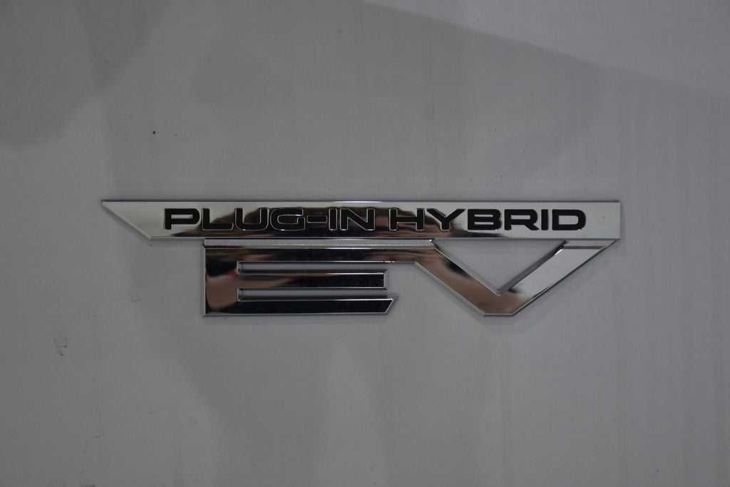 2025 Mitsubishi Outlander Plug-in Hybrid SE - Photo 31
