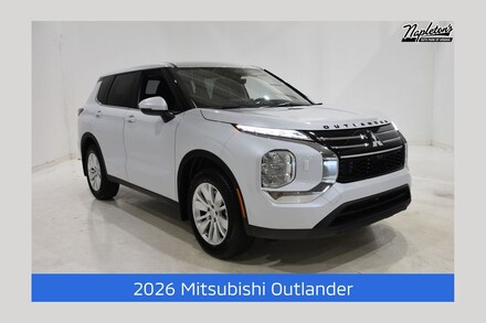 2026 Mitsubishi Outlander ES SUV