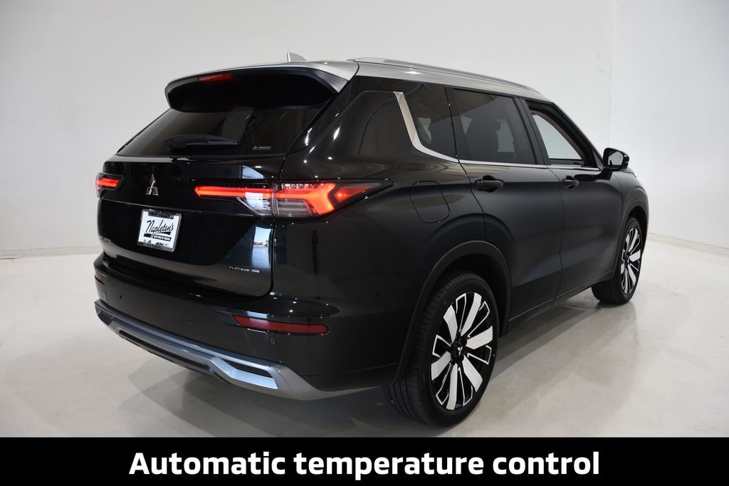 New 2025 Mitsubishi Outlander Platinum Edition SUV