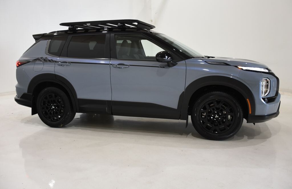 New 2025 Mitsubishi Outlander Trail Edition SUV
