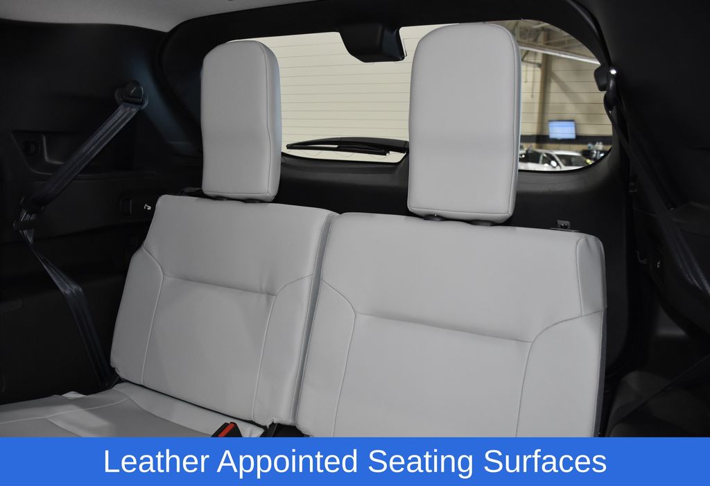 2025 Mitsubishi Outlander SEL Platinum Edition - Photo 28
