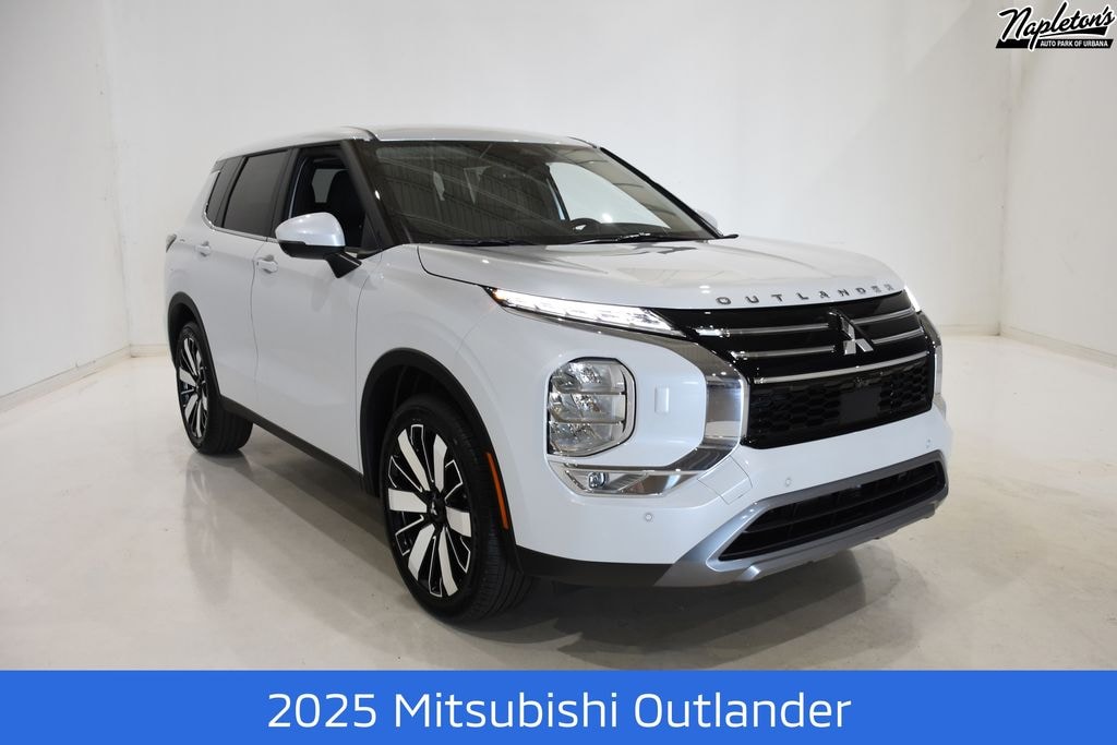 New 2025 Mitsubishi Outlander SE SUV