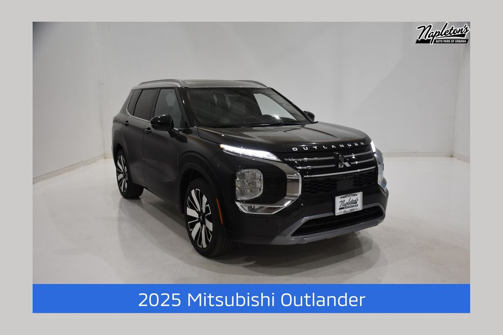 2025 Mitsubishi Outlander SEL Platinum Edition's photo
