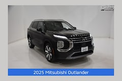 2025 Mitsubishi Outlander Platinum Edition SUV