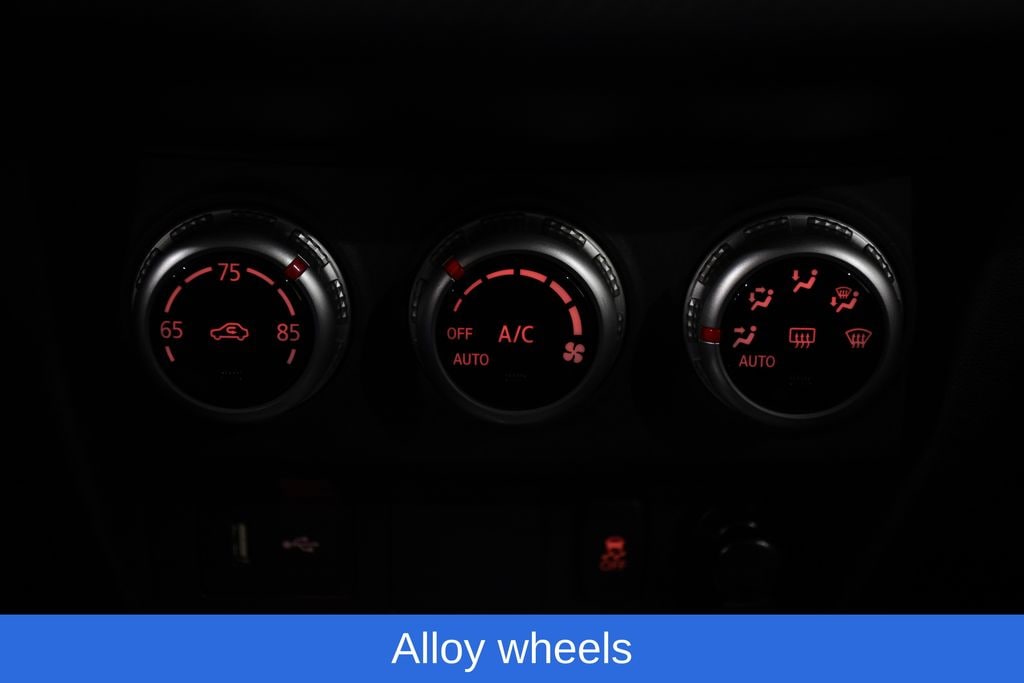 2025 Mitsubishi Outlander Sport ES - Photo 19