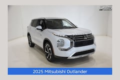 2025 Mitsubishi Outlander PHEV SE SUV