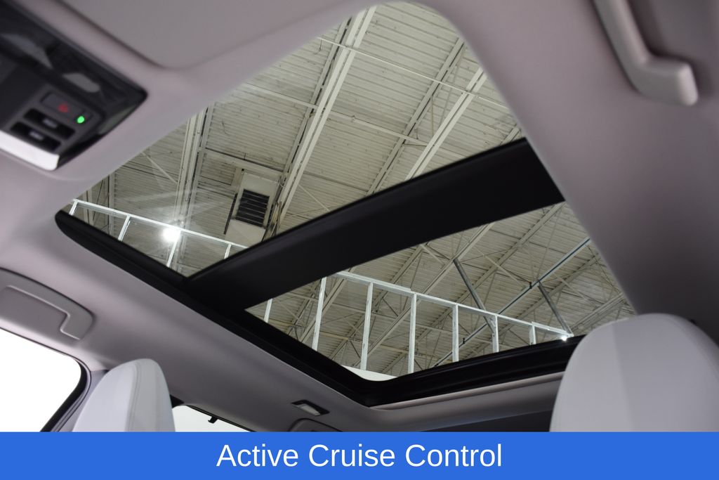 2025 Mitsubishi Outlander SEL Platinum Edition - Photo 25