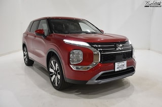 2025 Mitsubishi Outlander SE SUV