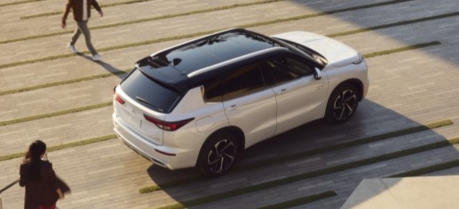 Mitsubishi Outlander dealership urbana