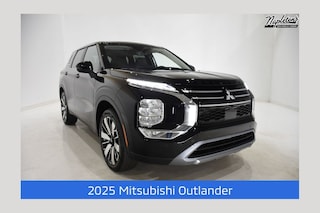 2025 Mitsubishi Outlander SE SUV