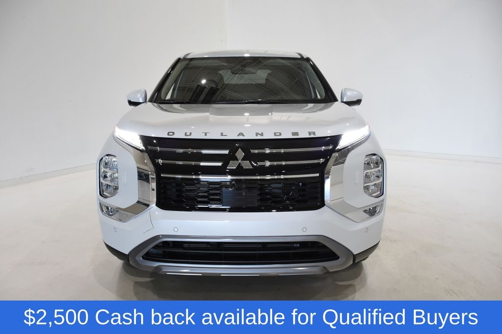 New 2025 Mitsubishi Outlander SE SUV
