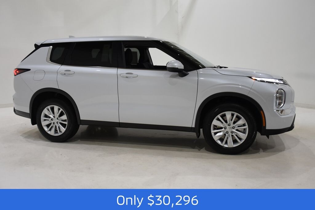 New 2025 Mitsubishi Outlander ES SUV
