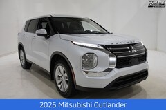 2025 Mitsubishi Outlander ES SUV