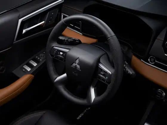 Mitsubishi Outlander Steering Wheel