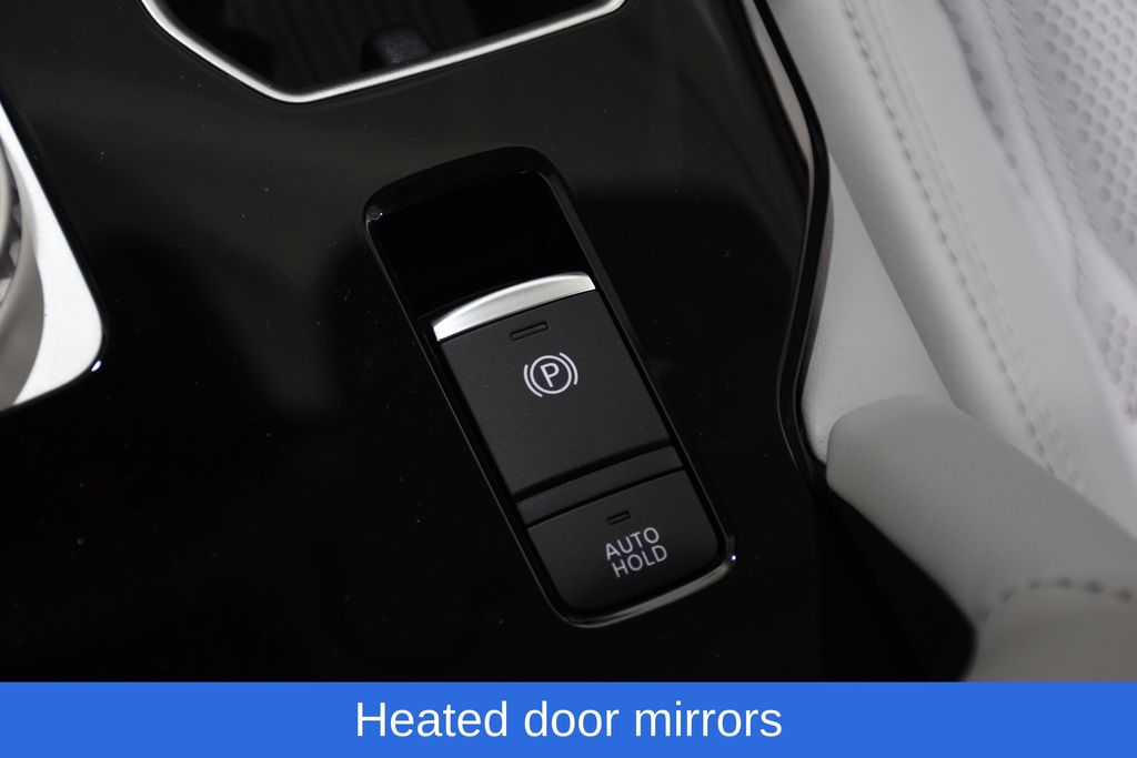2025 Mitsubishi Outlander SEL Platinum Edition - Photo 24