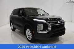 2025 Mitsubishi Outlander ES SUV