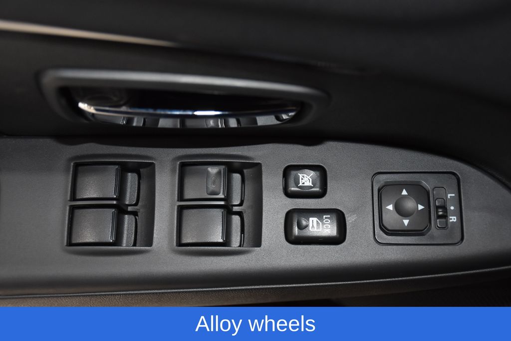 2025 Mitsubishi Outlander Sport ES - Photo 23