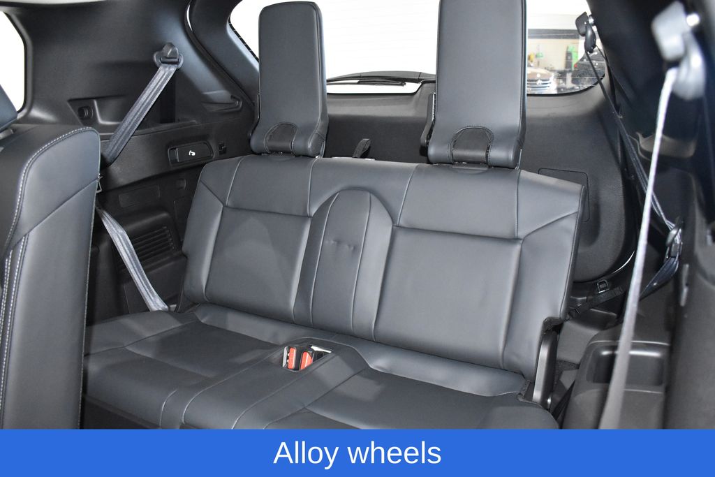 2025 Mitsubishi Outlander Plug-in Hybrid SE - Photo 26