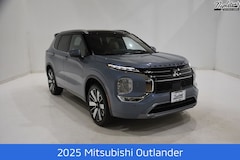 2025 Mitsubishi Outlander SEL SUV