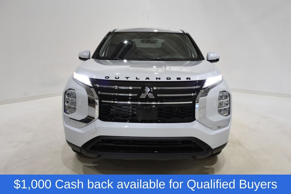 New 2026 Mitsubishi Outlander ES SUV