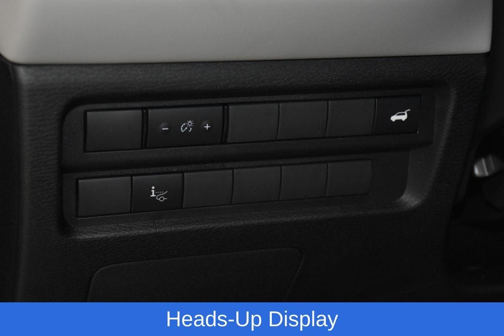 2025 Mitsubishi Outlander SEL Platinum Edition - Photo 9