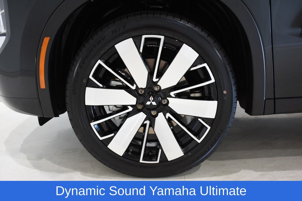 2025 Mitsubishi Outlander SEL Platinum Edition - Photo 6