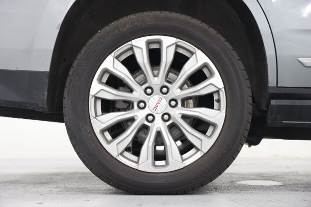 2023 GMC Yukon Denali - Photo 17