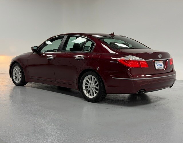 2009 Hyundai Genesis 3.8 photo 3