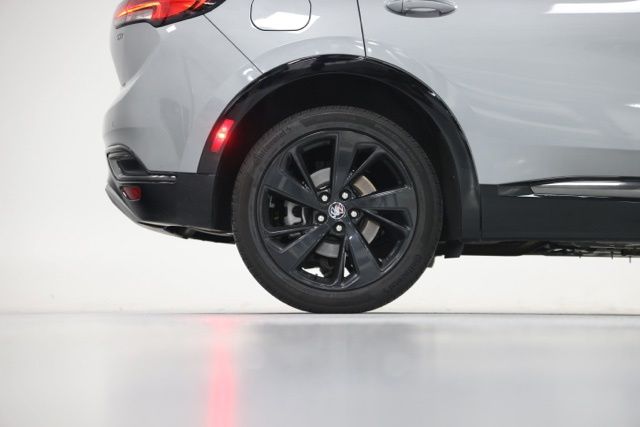 2023 Buick Envision Essence - Photo 17