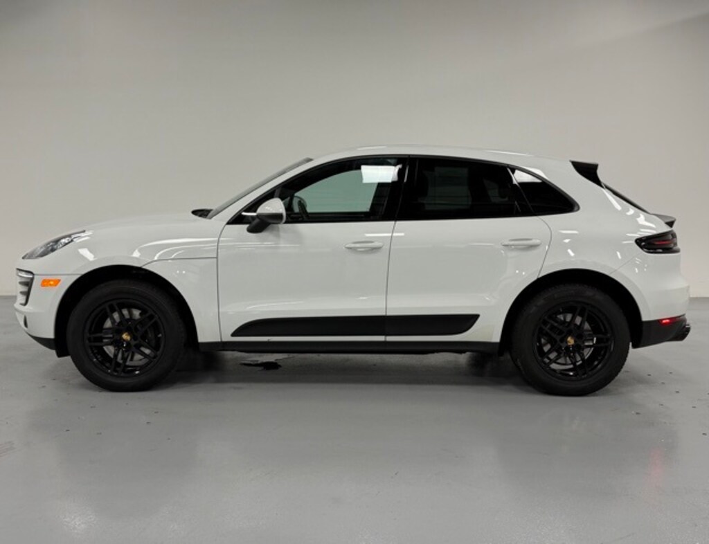 Used 2018 Porsche Macan SUV