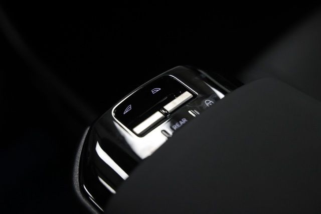 2026 Volvo EX30 Ultra - Photo 35