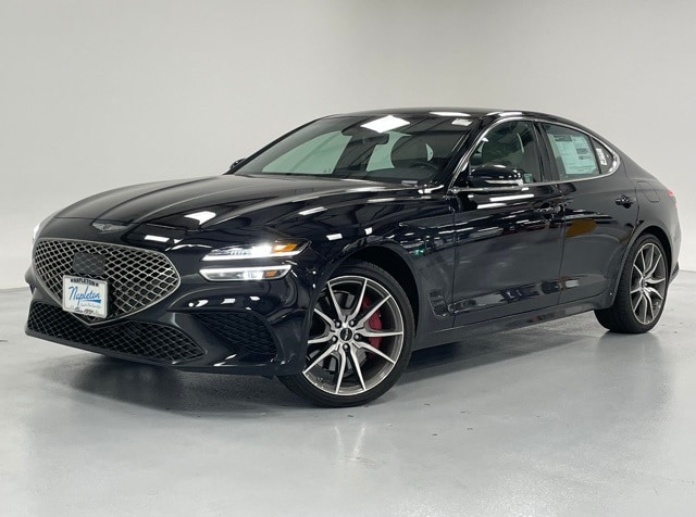 2025 GENESIS G70 Standard's photo