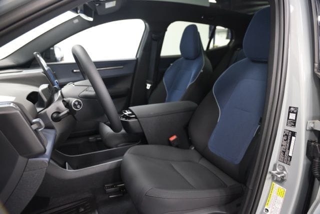 2026 Volvo EX30 Ultra - Photo 23