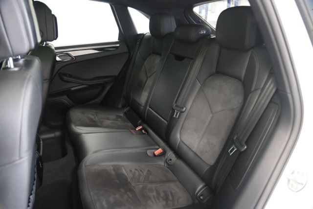 2021 Porsche Macan Base - Photo 36