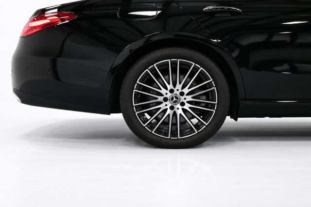 2025 Mercedes-Benz C-Class Sedan C 300 - Photo 11