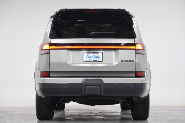2024 Lexus GX Luxury - Photo 13