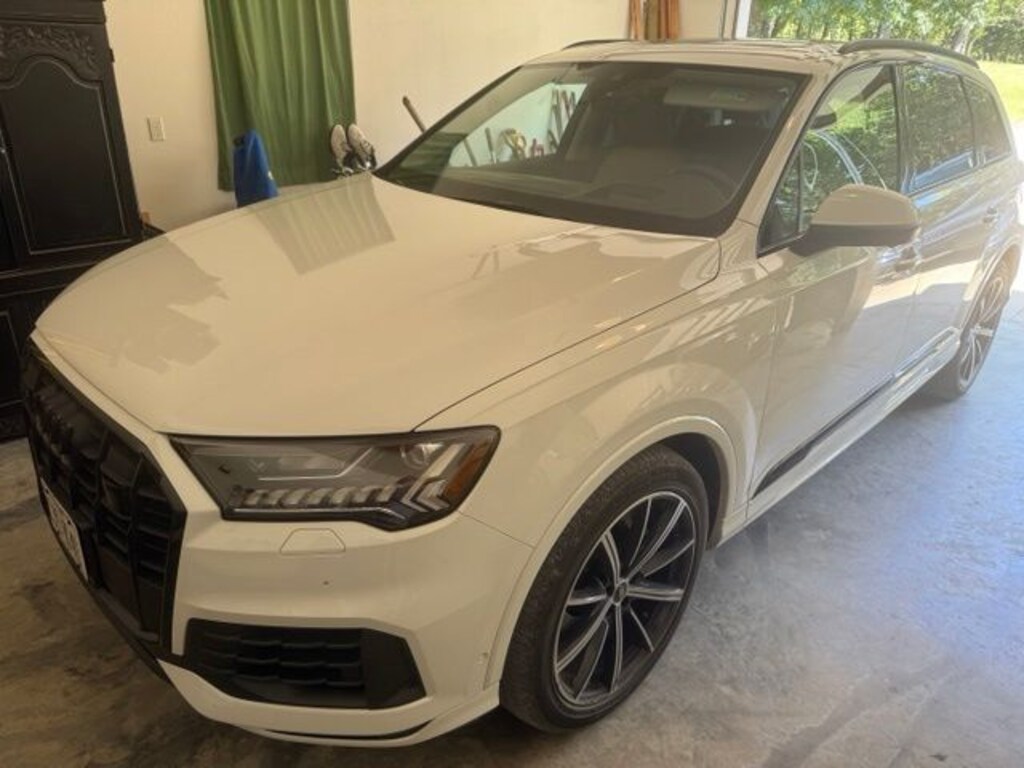 Used 2024 Audi Q7 55 Prestige SUV