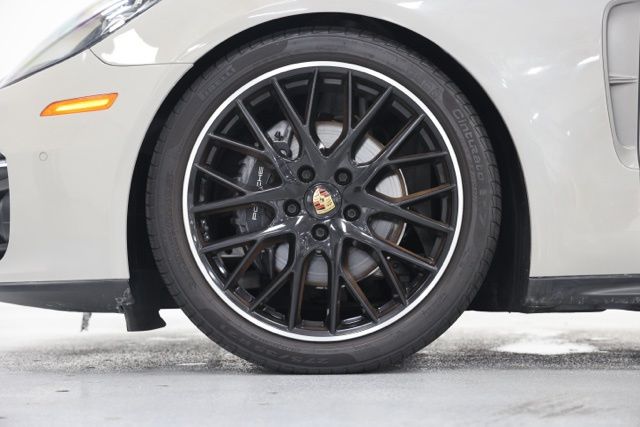 2023 Porsche Panamera Platinum Edition - Photo 12