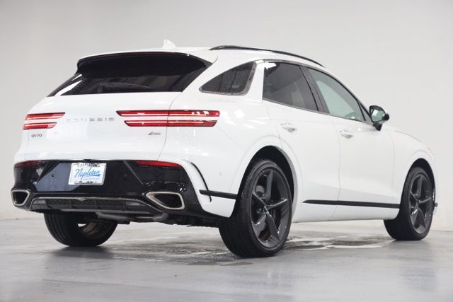 2026 GENESIS GV70 Sport Prestige - Photo 13