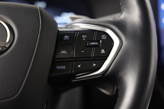 2024 Lexus GX Luxury - Photo 31