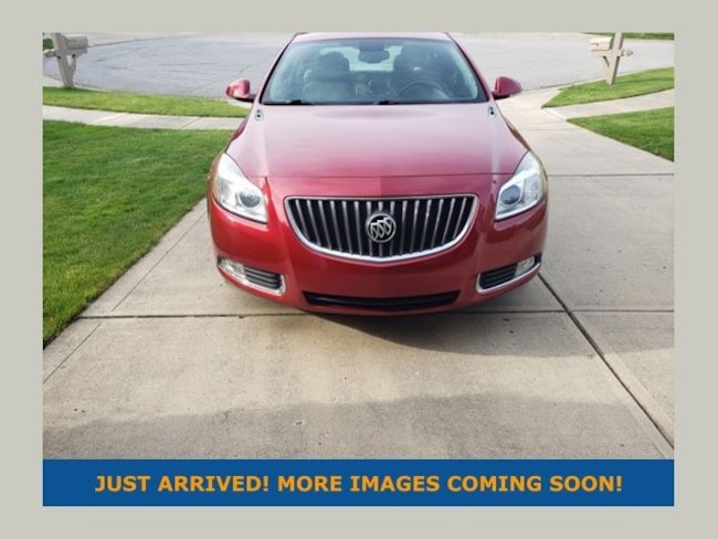 2012 Buick Regal Premium III Sedan