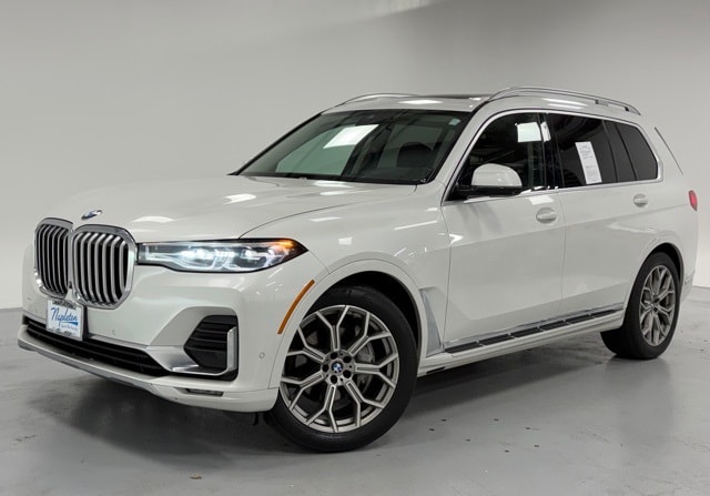 2019 BMW X7 40i's photo